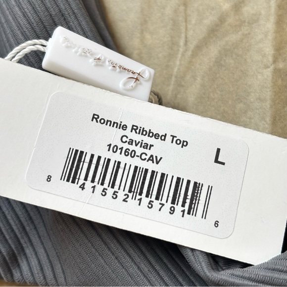 FRANKIE’S BIKINIS Ronnie Ribbed Top in Caviar Gray Size L - Picture 8 of 9
